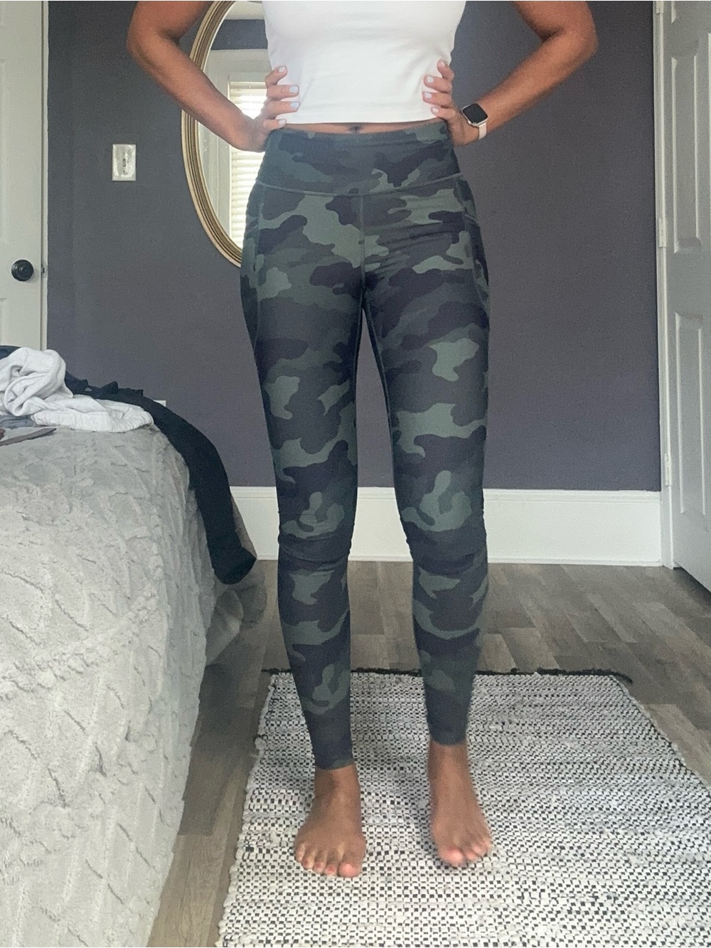 Old Navy Green Camo High-Rise Leggings - size Medium Tall